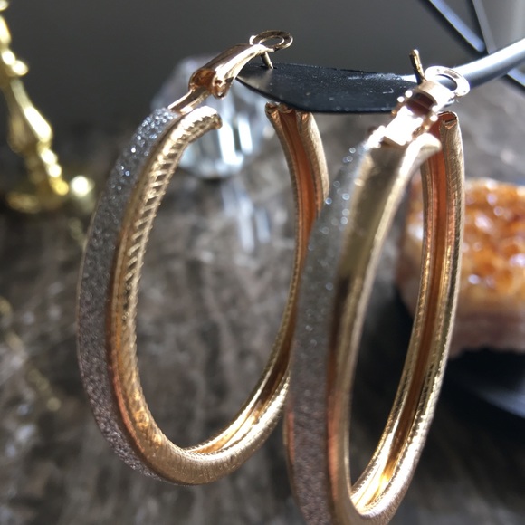 Vogue lady women’s vintage jewelry polish earrings - Picture 2 of 4